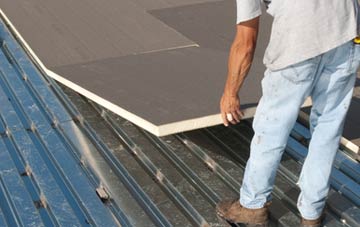 benefits of insulating Sound flat roofing
